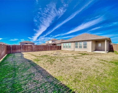 15816 Farringdon Street - Photo Thumbnail 32