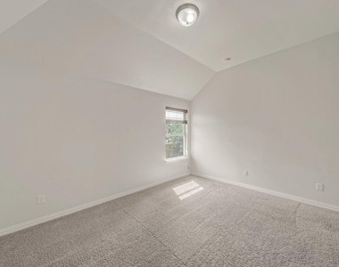 419 Aylesbury Drive - Photo Thumbnail 22