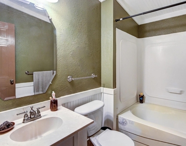 2620 Bryant Street - Photo Thumbnail 6