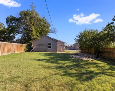 838 Dalworth Street - Photo Thumbnail 14