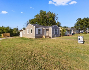 838 Dalworth Street - Photo Thumbnail 1