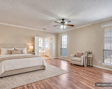 2305 Pittner Lane - Photo Thumbnail 17