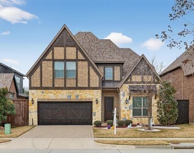 2913 Deansbrook Drive - Photo Thumbnail 1