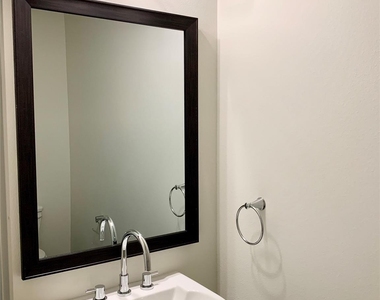 2525 State Street - Photo Thumbnail 21