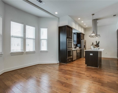 2525 State Street - Photo Thumbnail 10