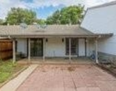 13619 Flagstone Lane - Photo Thumbnail 11