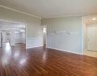 13619 Flagstone Lane - Photo Thumbnail 2