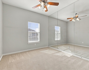 4018 Milan Drive - Photo Thumbnail 13