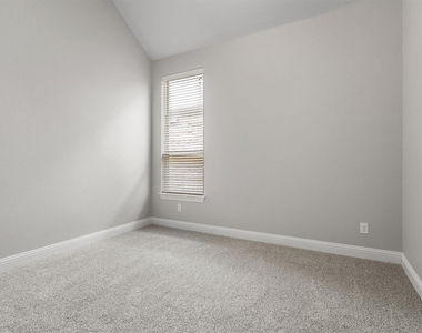 1217 7th Street - Photo Thumbnail 23