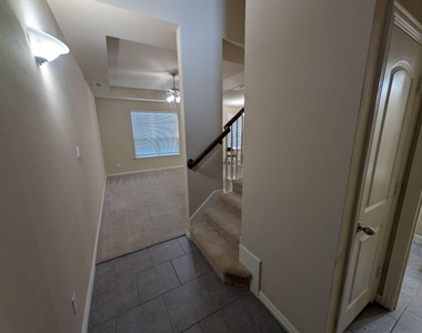 4666 Perthshire Court - Photo Thumbnail 2