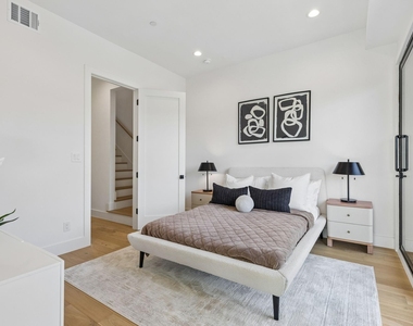 4303 Cedar Springs Road - Photo Thumbnail 13