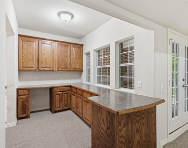 2841 Meadow Ridge Drive - Photo Thumbnail 28