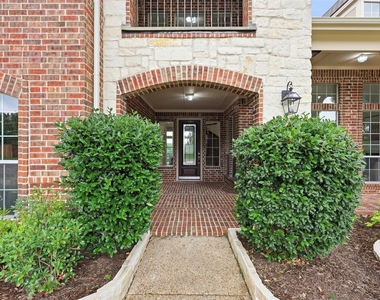 2841 Meadow Ridge Drive - Photo Thumbnail 3