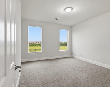 2841 Meadow Ridge Drive - Photo Thumbnail 38