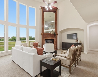 2841 Meadow Ridge Drive - Photo Thumbnail 16