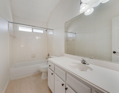 1414 Berkley Road - Photo Thumbnail 14