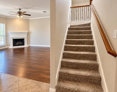 1216 Plaza Way - Photo Thumbnail 7