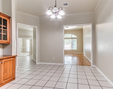 15524 Swallowtail Road - Photo Thumbnail 8