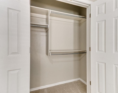 15524 Swallowtail Road - Photo Thumbnail 20