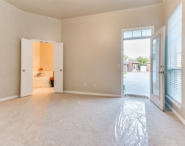 15524 Swallowtail Road - Photo Thumbnail 15