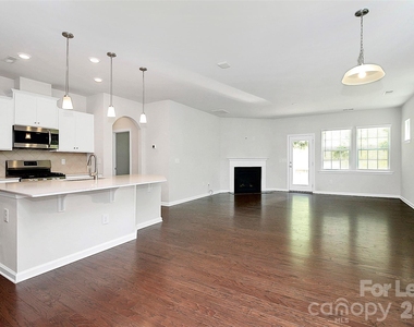 14527 Murfield Court - Photo Thumbnail 4