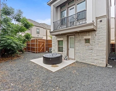 5304 Laurel Branch Drive - Photo Thumbnail 17