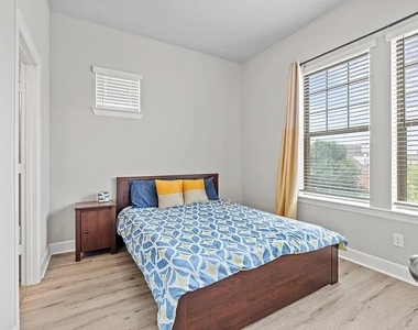 5304 Laurel Branch Drive - Photo Thumbnail 12