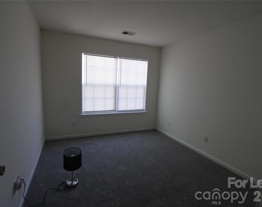 11118 Cypress View Drive - Photo Thumbnail 27