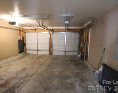 11118 Cypress View Drive - Photo Thumbnail 14