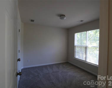 11103 Cypress View Drive - Photo Thumbnail 36