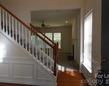 11103 Cypress View Drive - Photo Thumbnail 3