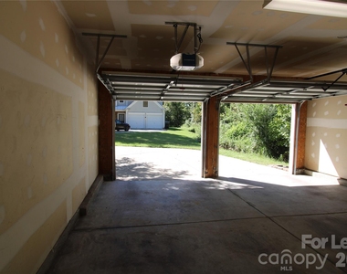 11103 Cypress View Drive - Photo Thumbnail 45