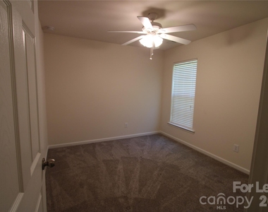 11103 Cypress View Drive - Photo Thumbnail 32