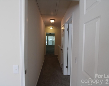 11103 Cypress View Drive - Photo Thumbnail 41