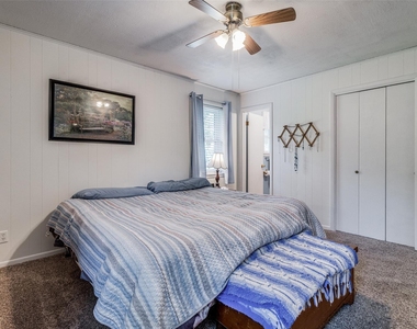 809 Beech Street - Photo Thumbnail 21