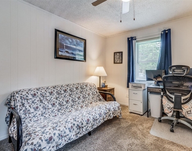 809 Beech Street - Photo Thumbnail 24