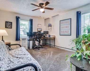 809 Beech Street - Photo Thumbnail 22