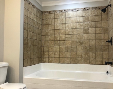 204 Moritz Road - Photo Thumbnail 9