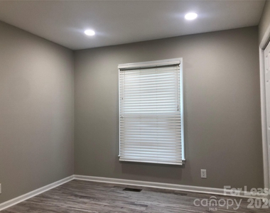 204 Moritz Road - Photo Thumbnail 10