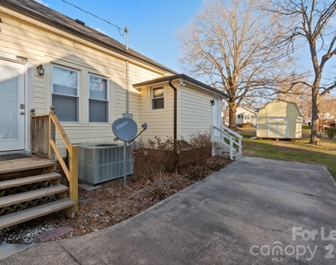 612 Poplar Avenue - Photo Thumbnail 19