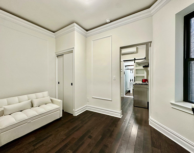 226 West 4th Street - Photo Thumbnail 11