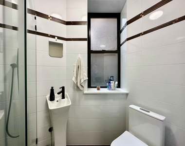 226 West 4th Street - Photo Thumbnail 9