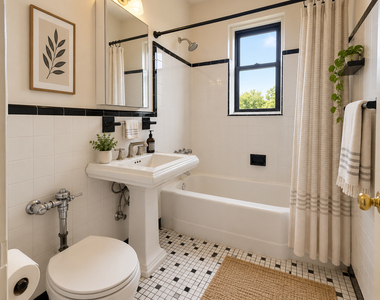 35-15 Leverich Street - Photo Thumbnail 4
