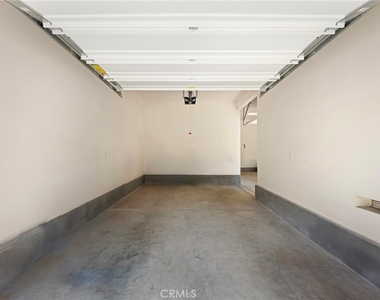 41 Savannah Court - Photo Thumbnail 37