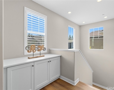 41 Savannah Court - Photo Thumbnail 17