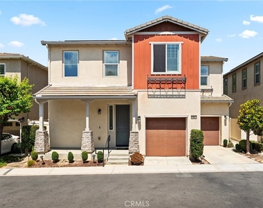 41 Savannah Court - Photo Thumbnail 1