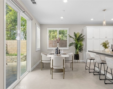41 Savannah Court - Photo Thumbnail 6