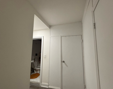 50 West 34th Street - Photo Thumbnail 3