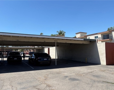 400 N Acacia - Photo Thumbnail 27