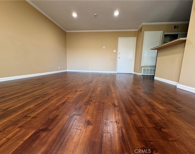 400 N Acacia - Photo Thumbnail 25